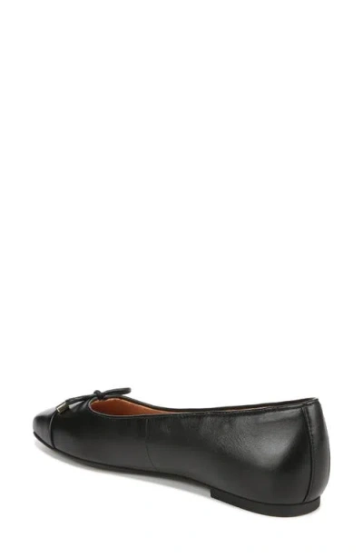 Vionic Wide Width Klara Flat In Animal Print