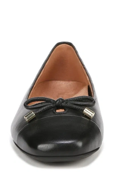 Vionic Wide Width Klara Flat In Animal Print