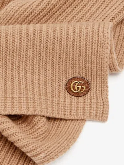 Gucci Rectangular Ribbed Scarf Versatile Layering Piece In Brown