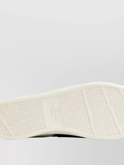 Valentino Garavani Minimalist Leather Sneakers With Contrasting Stripe Detail And Vlogo Signature In White