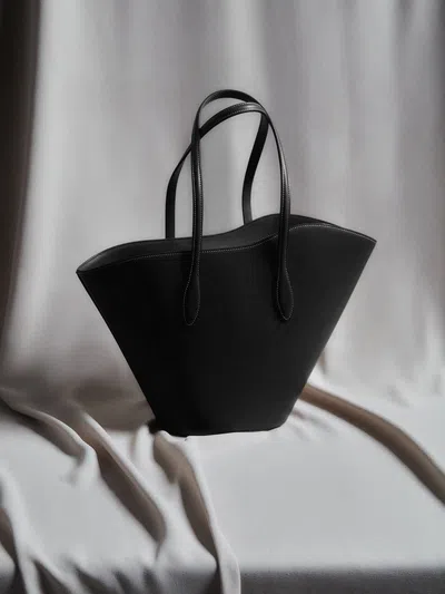 Liffner Tulip Shoulder Bag Medium Black In Black