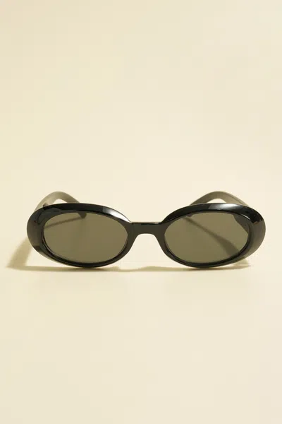 Cupshe Summer Somewhere Black Sunglasses