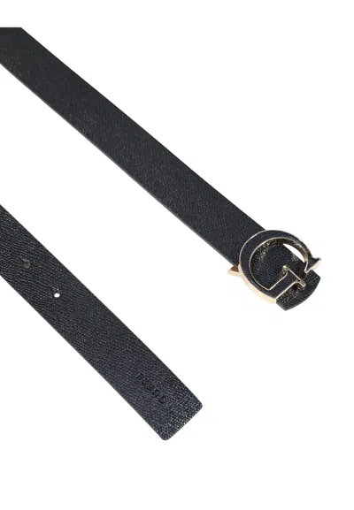 Guess Adjustable Belt In Black