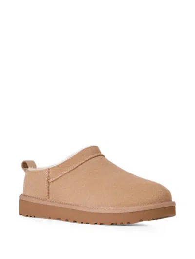 Ugg Micro Logo-patch Slip-on Boots In Neutral