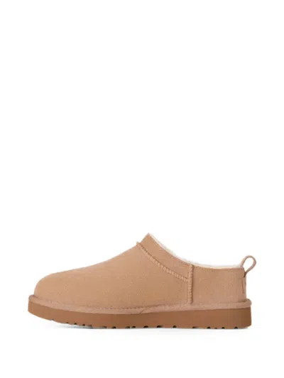 Ugg Micro Logo-patch Slip-on Boots In Neutral