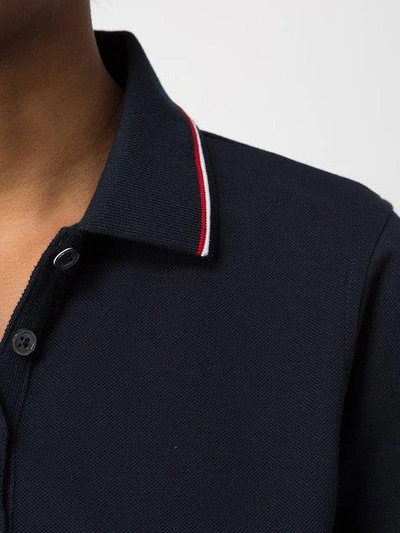 Shop Thom Browne Cropped-poloshirt Mit Kontraststreifen In Blue