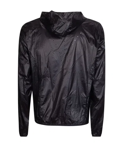 Roa Packable Zipped Jacket In Black