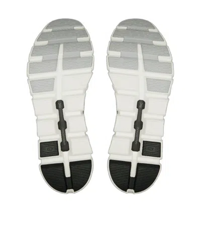 On White Cloud 6 Versa Mesh Running Sneakers In White