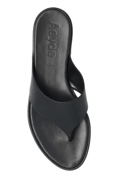 Aeyde Minimalist Wide Strap Toe Post Sandals In Black