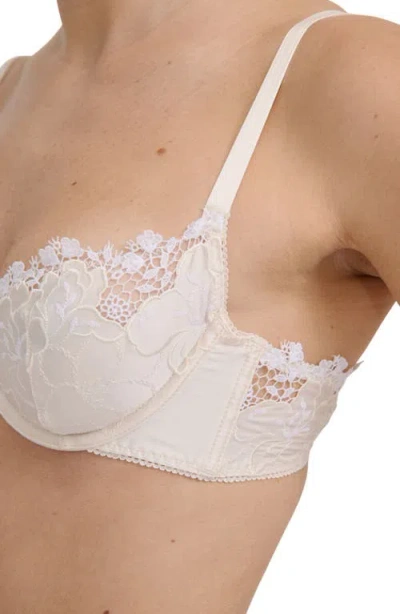 Kat The Label Saskia Underwire Bra In White