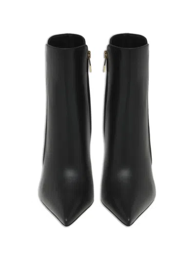 Gianvito Rossi Black Solid Pointed Toe Boots In Black