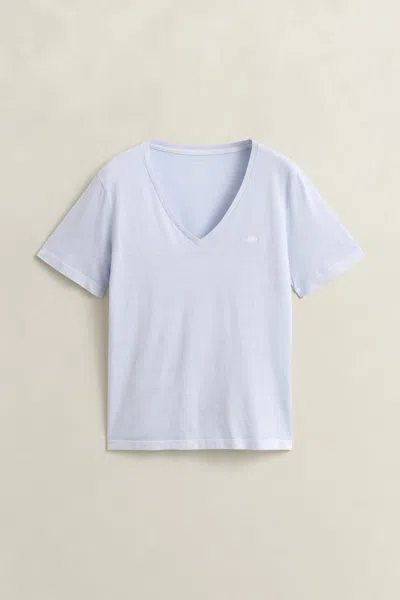 Gant Washed Shield V-neck T-shirt In Blue