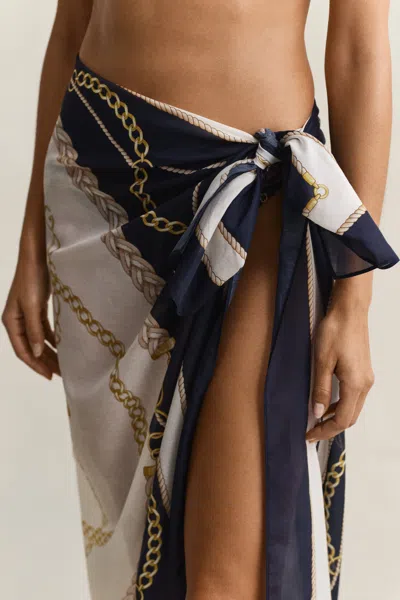 Gant Chain Sarong In Multi