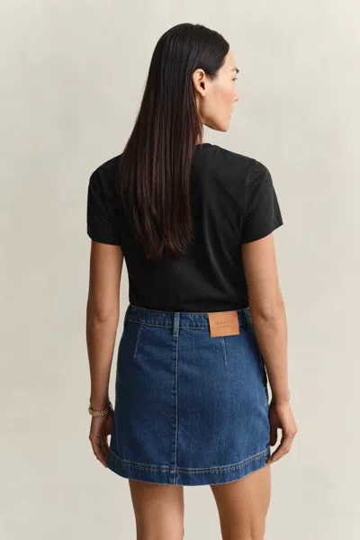 Gant Shield T-shirt In Black
