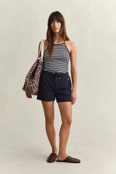 Gant Shield Shorts In Black