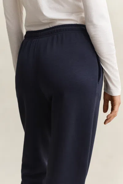 Gant Shield Sweatpants In Blue