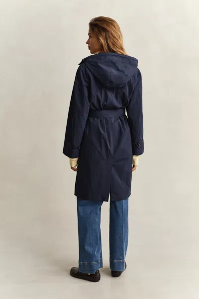 Gant Belted Wind Coat In Blue