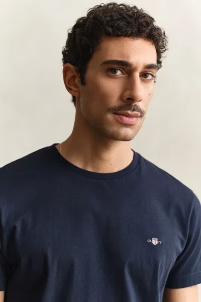 Gant Mens Evening Blue Shield-logo Short-sleeve Cotton-jersey T-shirt
