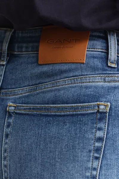 Gant Cropped Slim-fit Jeans In Blue
