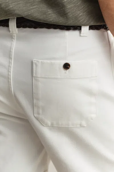 Gant Slim Fit Twill Chino Shorts In White