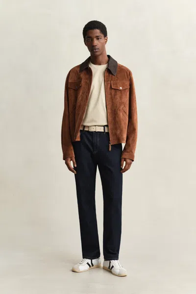 Gant Regular Fit Shield T-shirt In Neutral