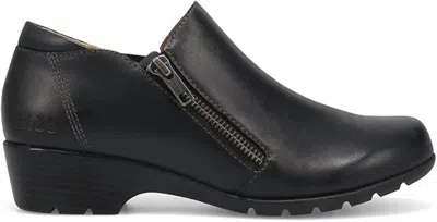 Taos Daily Short Boot In Black