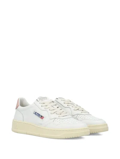 Autry Medalist Aulw Ll26 Sneakers Woman Whire And Pink In White
