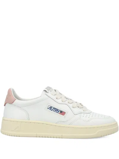 Autry Medalist Aulw Ll26 Sneakers Woman Whire And Pink In White