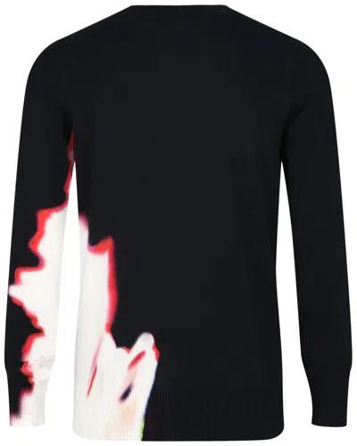 Alexander Mcqueen Solarized Flower-print Pullover Sweater In Black