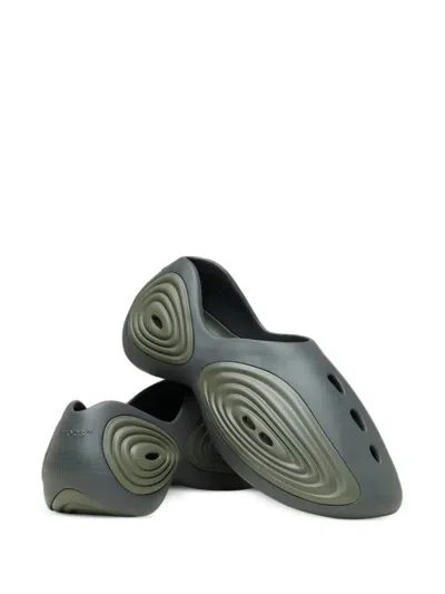 Crocs Ripple Perforated Clogs In Gray