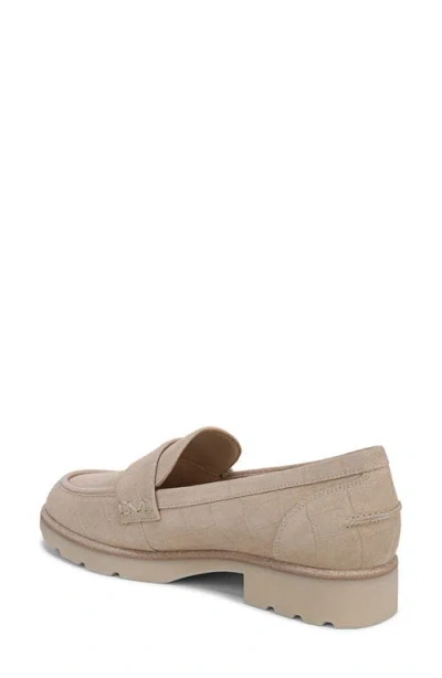 Vionic Cleo Loafer In Neutral