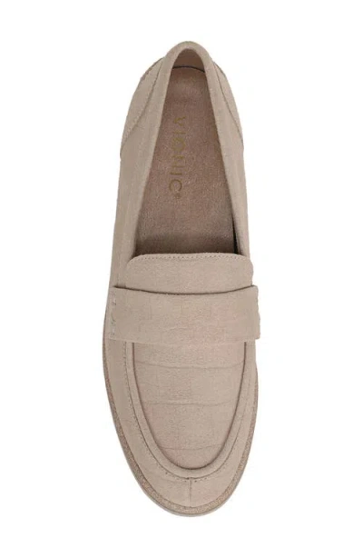 Vionic Cleo Loafer In Neutral