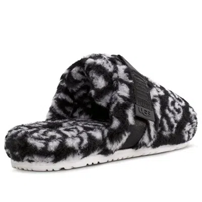 Ugg Super Fluff Slipper 'black White' In Multi