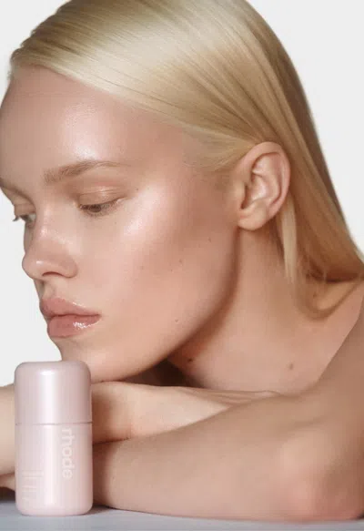 Rhode Highlight Milk 01