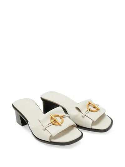 Pre-owned Hermes Ilot Leather Sandals In White