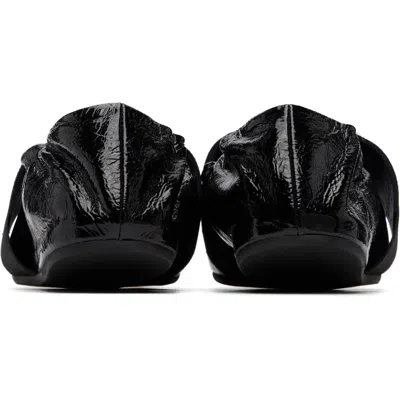 Givenchy Sophisticated Flat Shoes With Pointed Toe Design In Black