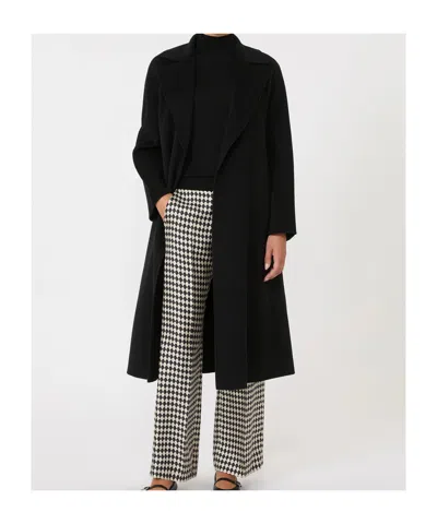 Max Mara Collared Long-sleeved Coat In Black