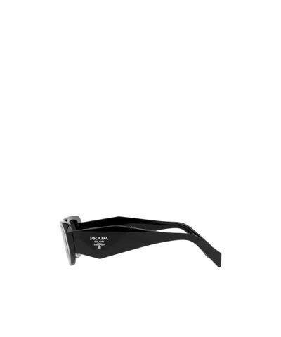 Prada Logo Sunglasses In Black