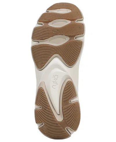 Ryka Rykä Devotion X Max Sneaker In White