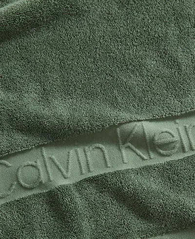 Calvin Klein Iconic Cotton Jacquard 3-piece Towel Set In Green