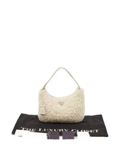 Pre-owned Prada Re-edition 2000 Shearling Shoulder Bag In White