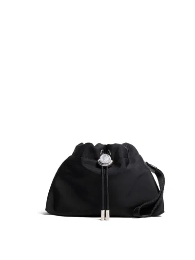 Moncler Compact Handheld Pouch Handbag With Logo Detail In Black