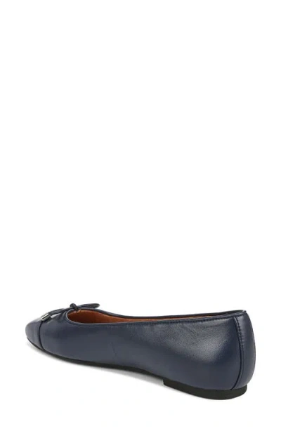 Vionic Wide Width Klara Flat In Multi