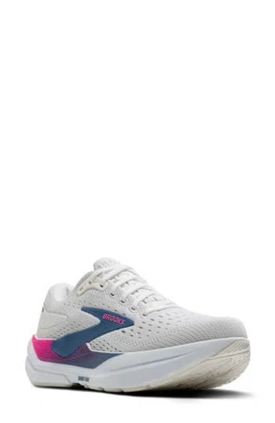 Brooks Ghost Max 3 Running Shoe In White