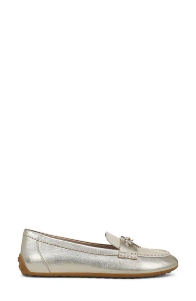 Vionic Taryn Driving Loafer In Multi