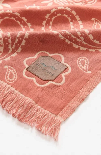 Slowtide Axel Blanket In Pink