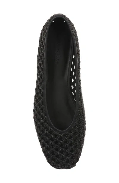 Nordstrom Maddox Flat In Black
