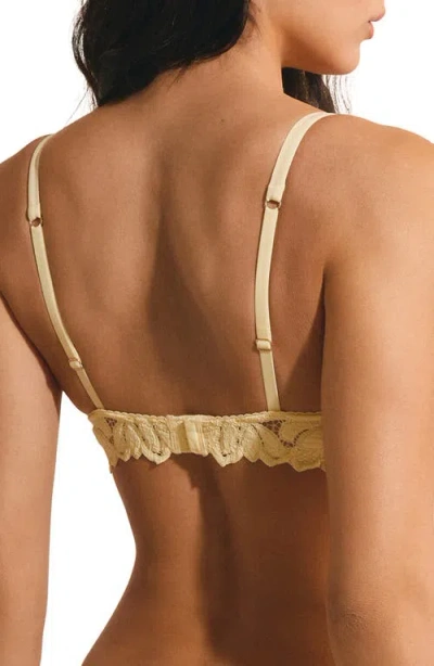 Etam Celeste °2 Underwire Balconette Bra In Yellow