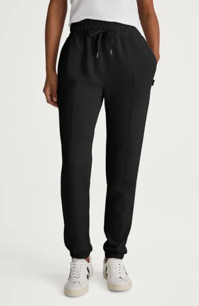 Tommy John Luxe Traveler High Waist Joggers In Black
