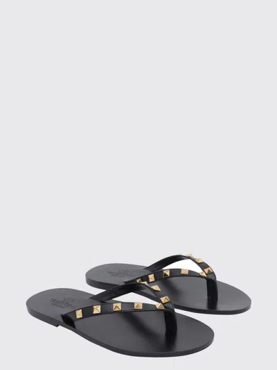 Valentino Garavani Black Cp Leather Sneakers In Black